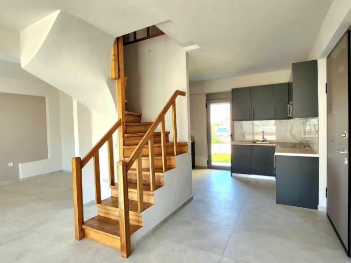 Image No.4-3 Bed House for sale