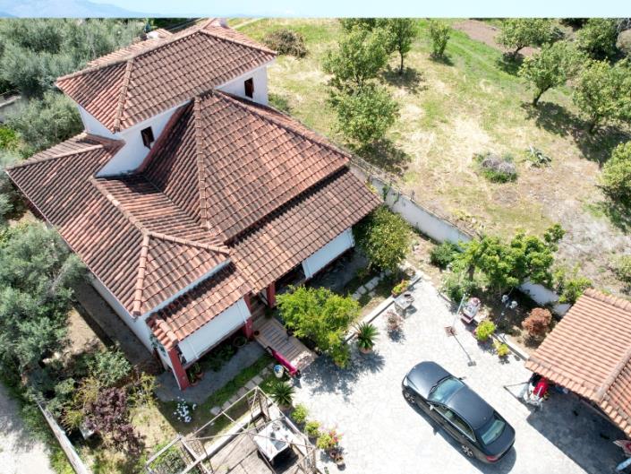 Image No.3-3 Bed House for sale