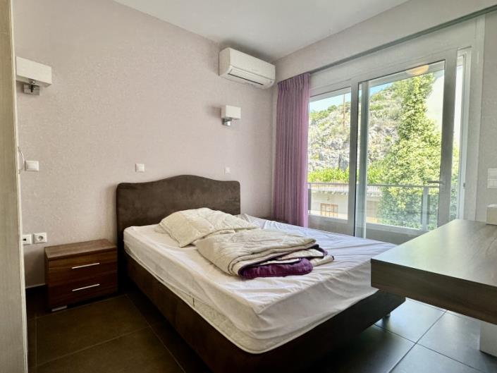 Image No.10-1 Bed Apartment for sale