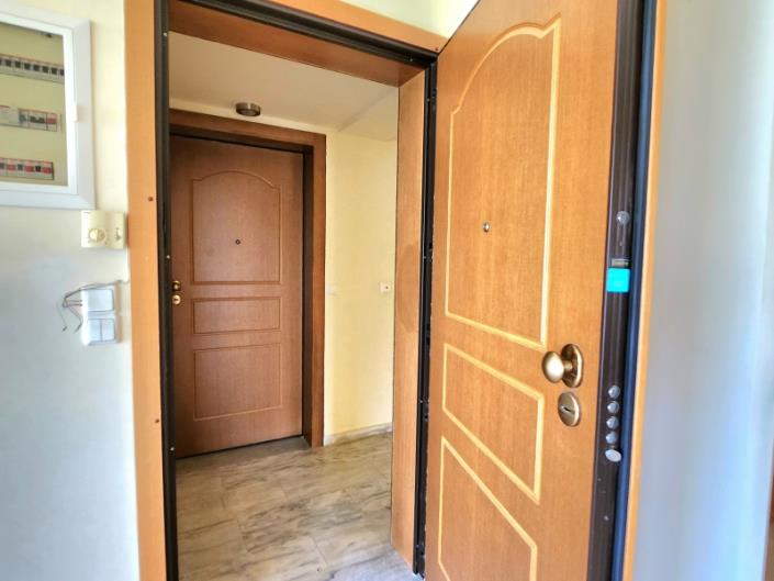 Image No.20-2 Bed Apartment for sale