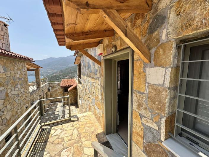 Image No.6-Maison / Villa de 4 chambres à vendre à Kiveri