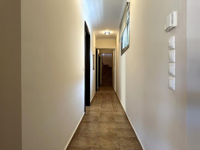 Image No.21-Maison / Villa de 4 chambres à vendre à Kiveri