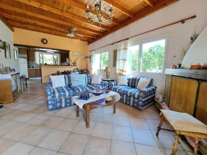 Image No.10-4 Bed House for sale