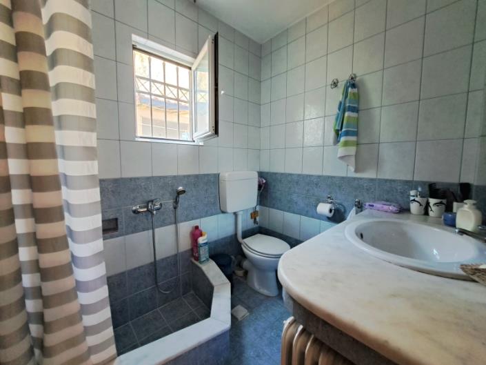 Image No.14-4 Bed House for sale