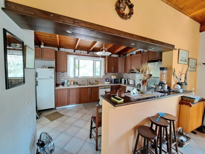 Image No.8-4 Bed House for sale