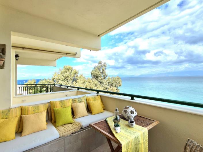 Image No.35-2 Bed Apartment for sale