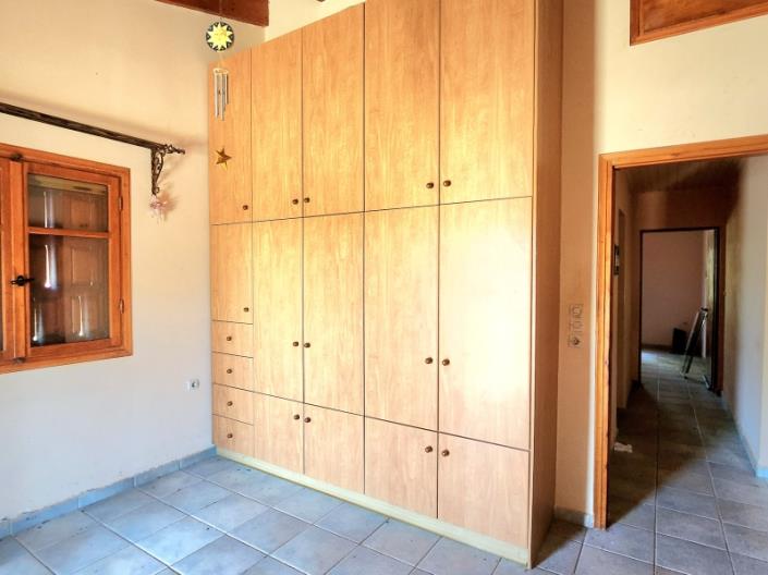 Image No.9-3 Bed Country House for sale