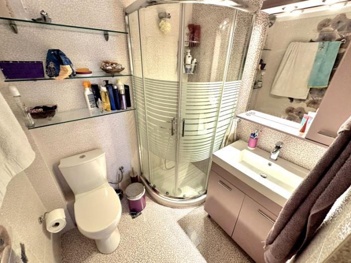 Image No.17-Maison / Villa de 3 chambres à vendre à Kiveri