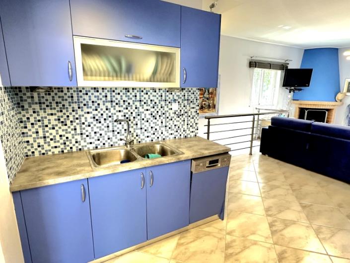 Image No.12-Maison / Villa de 3 chambres à vendre à Kiveri