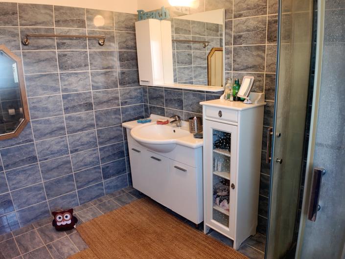 Image No.16-3 Bed House for sale