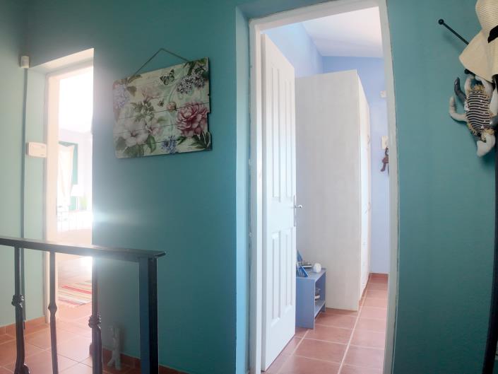 Image No.20-3 Bed House for sale