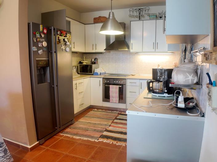 Image No.12-3 Bed House for sale