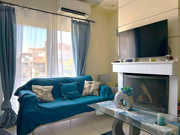 Image No.3-Jumelé de 4 chambres à vendre à Vrahati