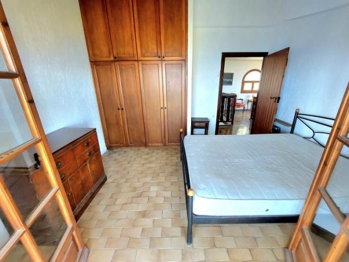 Image No.26-4 Bed House for sale