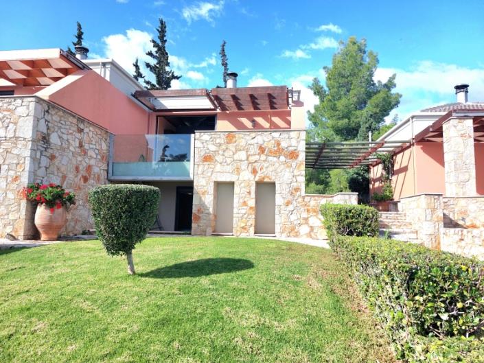 Image No.4-2 Bed House for sale