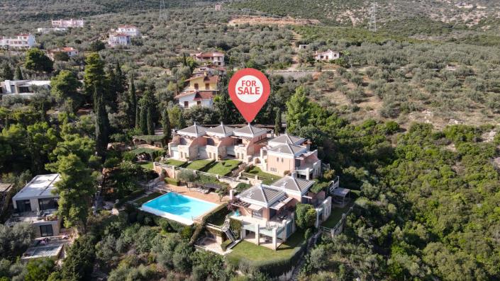 Image No.8-2 Bed House for sale