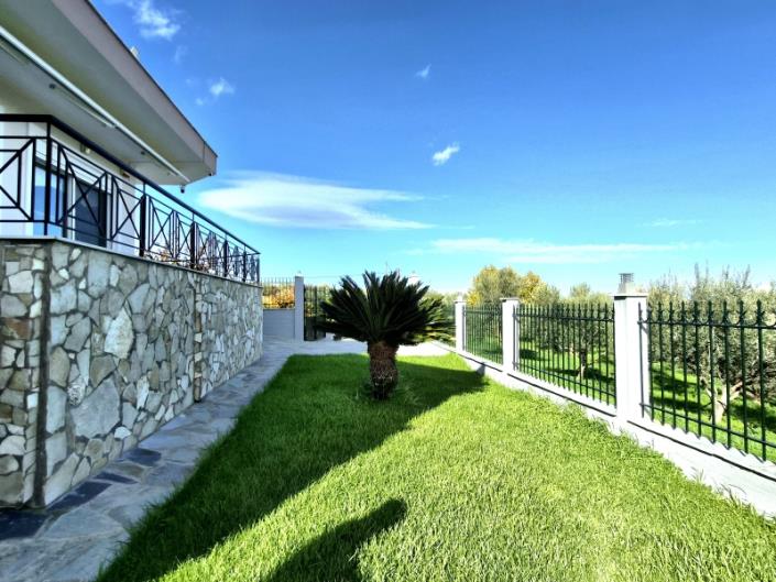 Image No.5-Maison / Villa de 3 chambres à vendre à Xylokastro