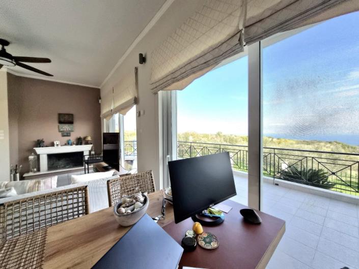 Image No.12-Maison / Villa de 3 chambres à vendre à Xylokastro