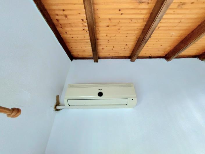 Image No.18-1 Bed House for sale