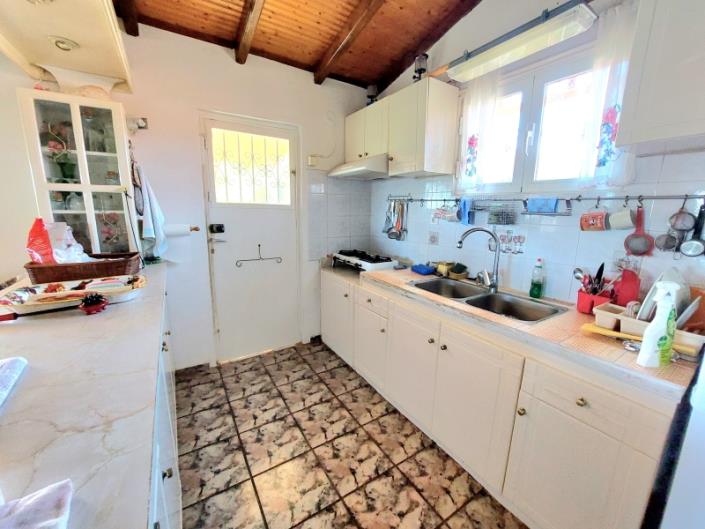 Image No.14-1 Bed House for sale