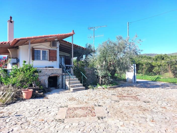 Image No.4-1 Bed House for sale