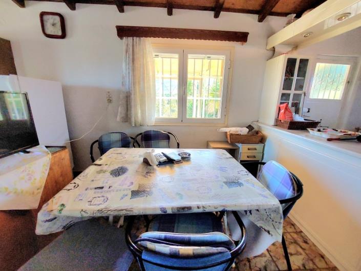 Image No.11-1 Bed House for sale