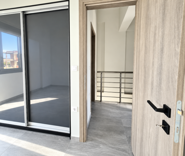 Image No.20-2 Bed House for sale