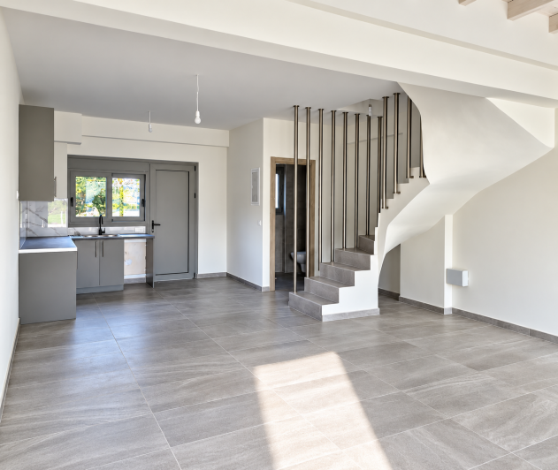 Image No.9-2 Bed House for sale