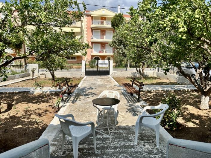 Image No.20-2 Bed House for sale