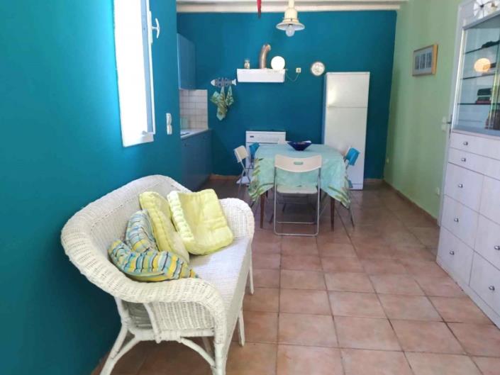 Image No.11-2 Bed House for sale