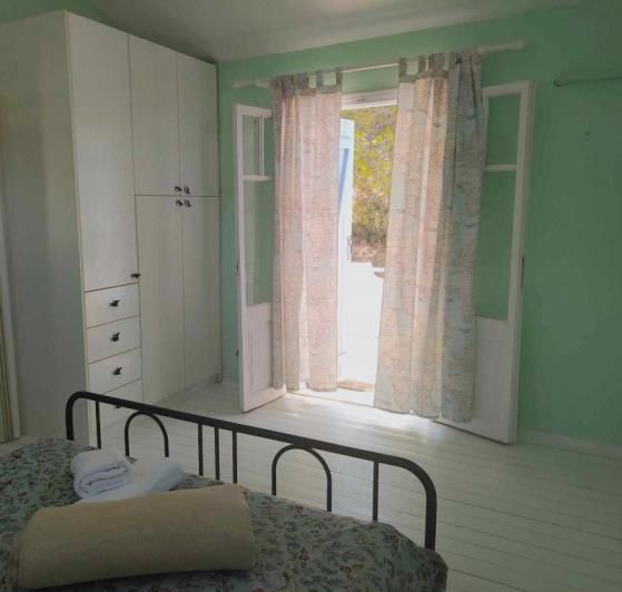 Image No.18-2 Bed House for sale