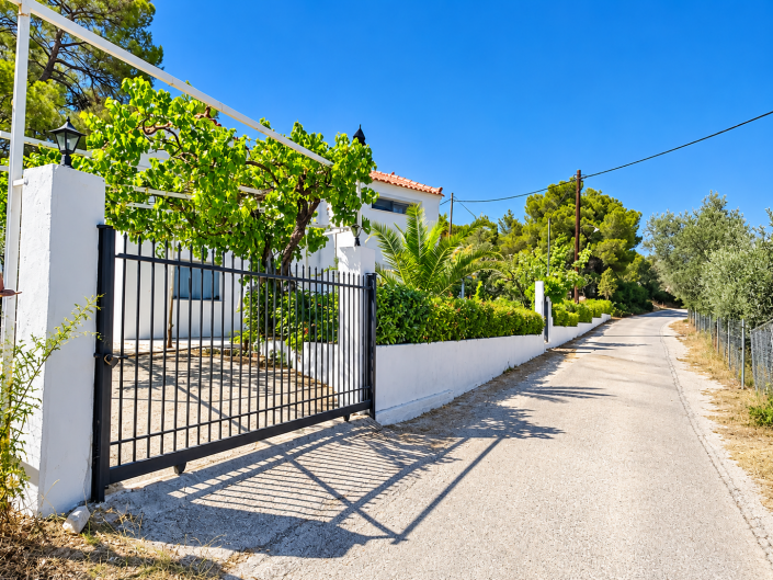 Image No.24-2 Bed House for sale