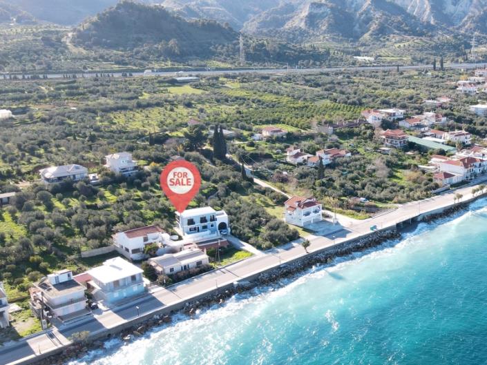 Image No.4-4 Bed Villa / Detached for sale