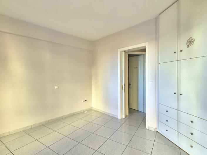 Image No.18-1 Bed Apartment for sale