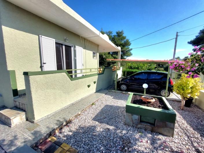 Image No.30-2 Bed House for sale