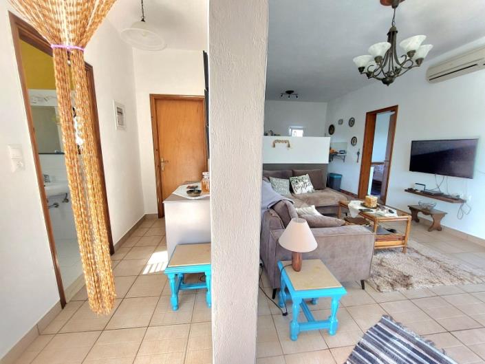 Image No.13-2 Bed House for sale