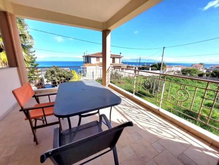 Image No.5-2 Bed Semi-Detached for sale