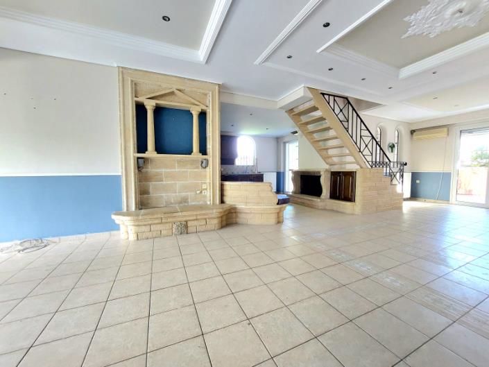 Image No.14-2 Bed House for sale