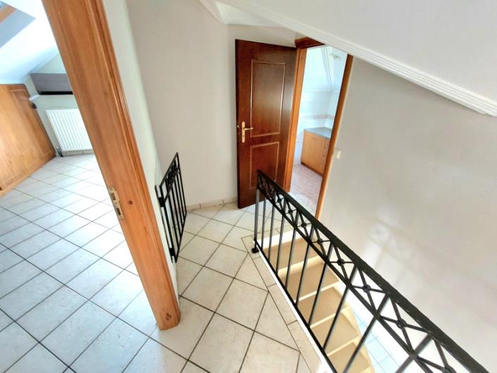 Image No.28-2 Bed House for sale