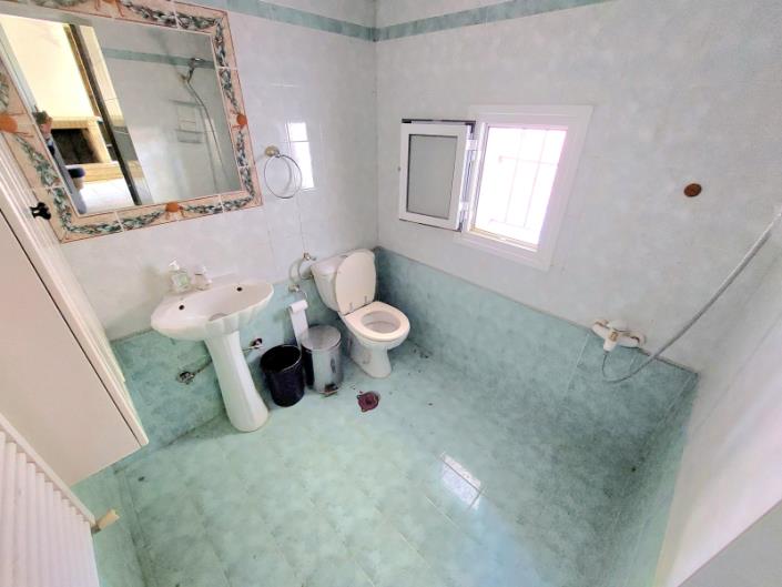 Image No.26-2 Bed House for sale