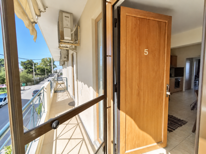 Image No.20-1 Bed Apartment for sale