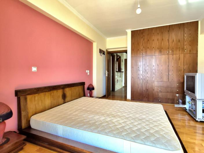 Image No.24-4 Bed Apartment for sale