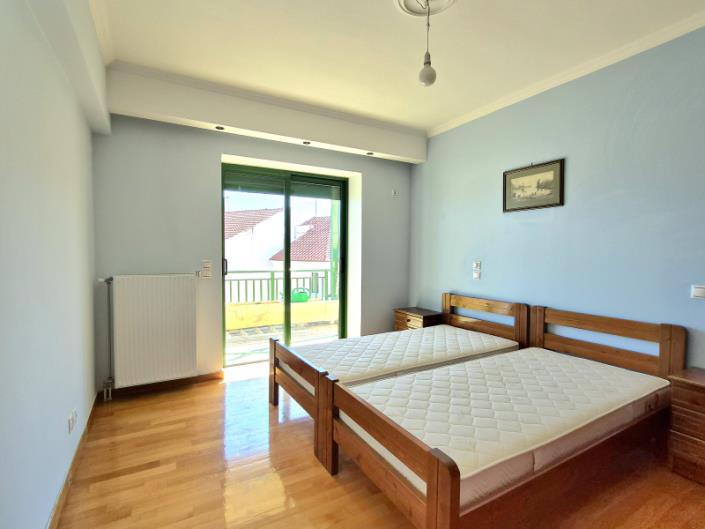 Image No.28-4 Bed Apartment for sale