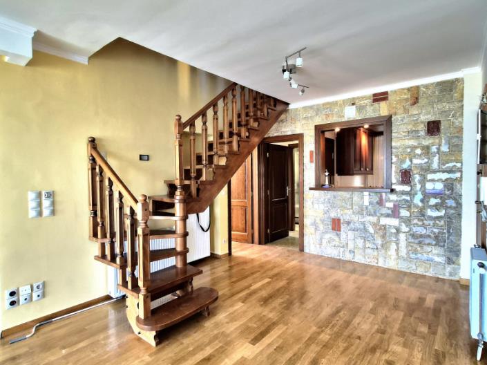 Image No.10-4 Bed Apartment for sale