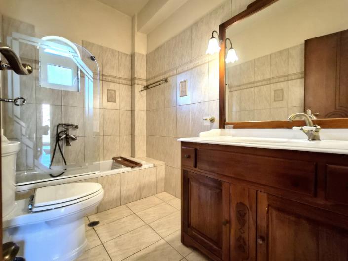 Image No.16-7 Bed Villa for sale