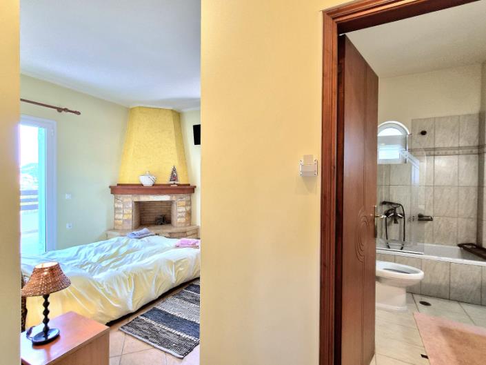 Image No.21-7 Bed Villa for sale