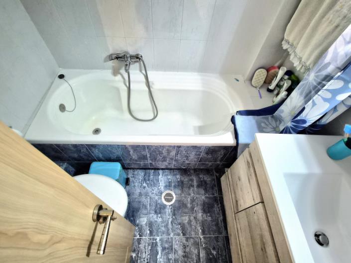 Image No.17-1 Bed Apartment for sale