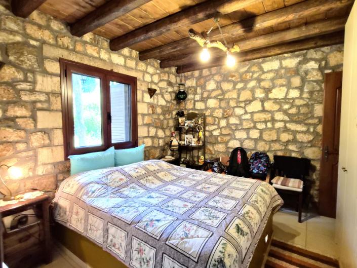 Image No.19-3 Bed House for sale