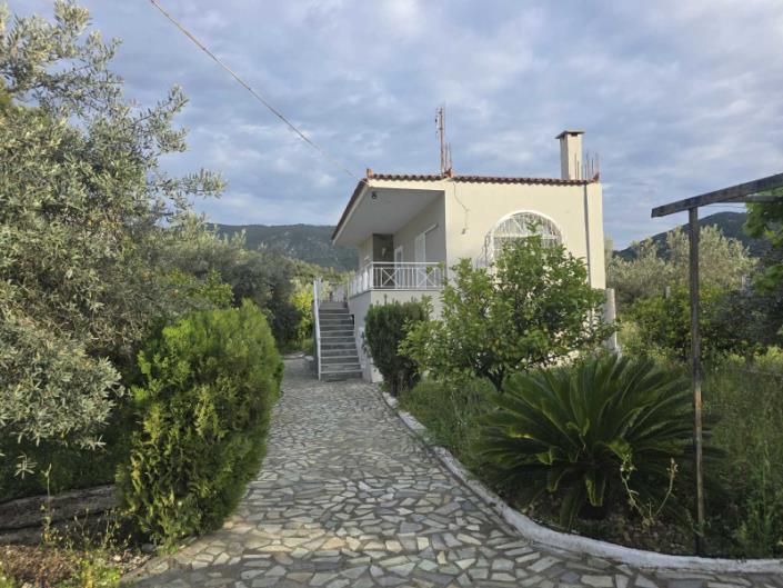 Image No.2-Maison de 3 chambres à vendre à Orea Eleni