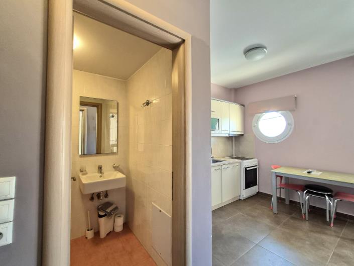 Image No.21-1 Bed Apartment for sale
